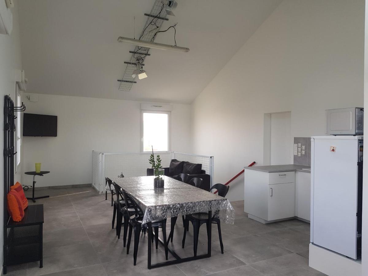 L Atelier Apartment Courtisols ภายนอก รูปภาพ